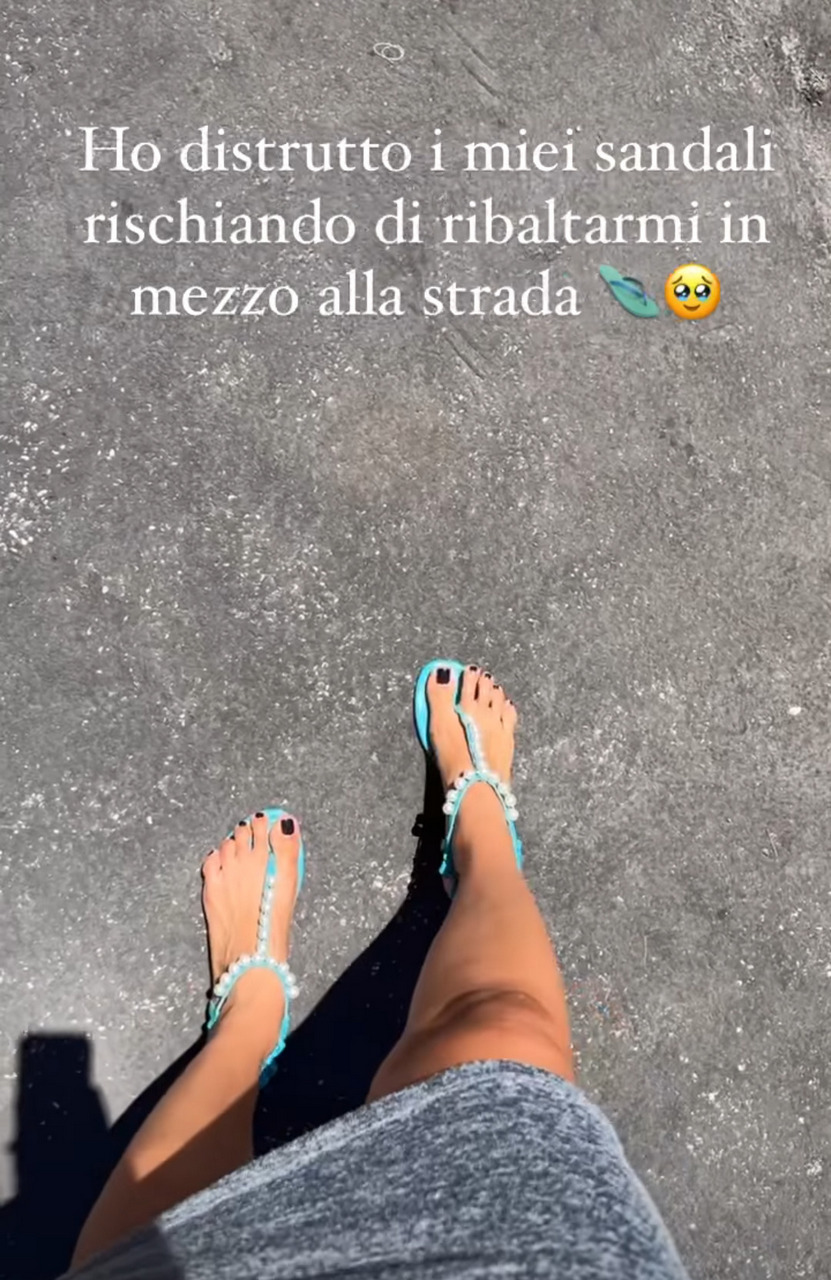 Valentina Vignali Feet